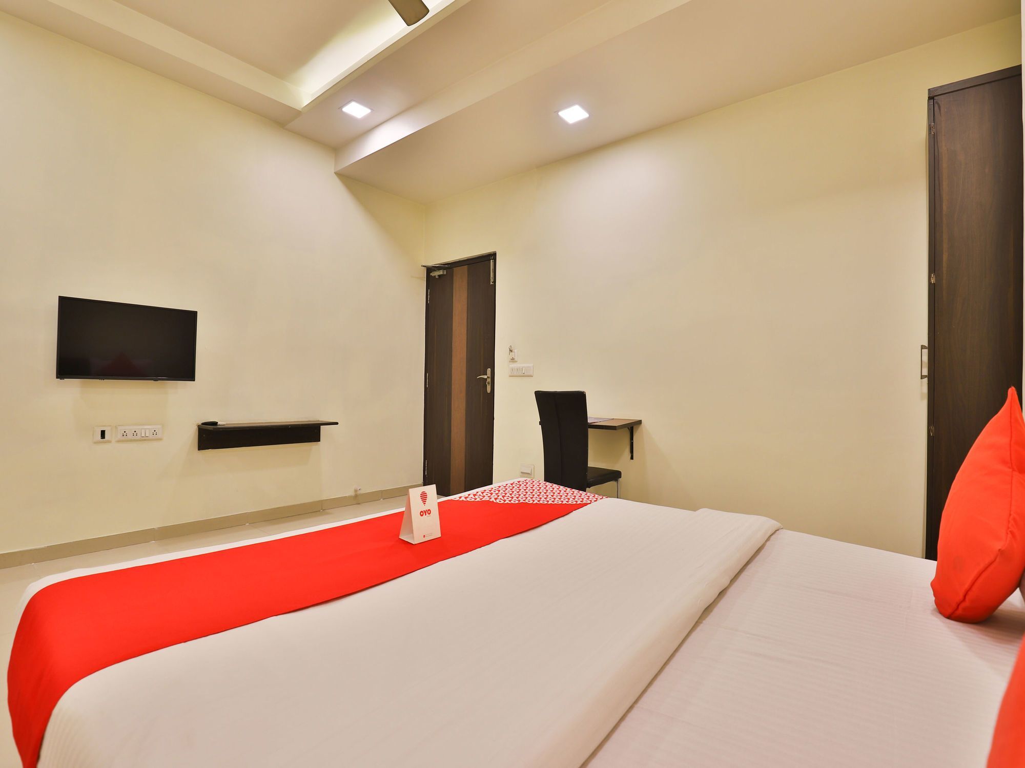 Oyo 6684 Hotel Park Sangam Ahmedabad Exterior photo