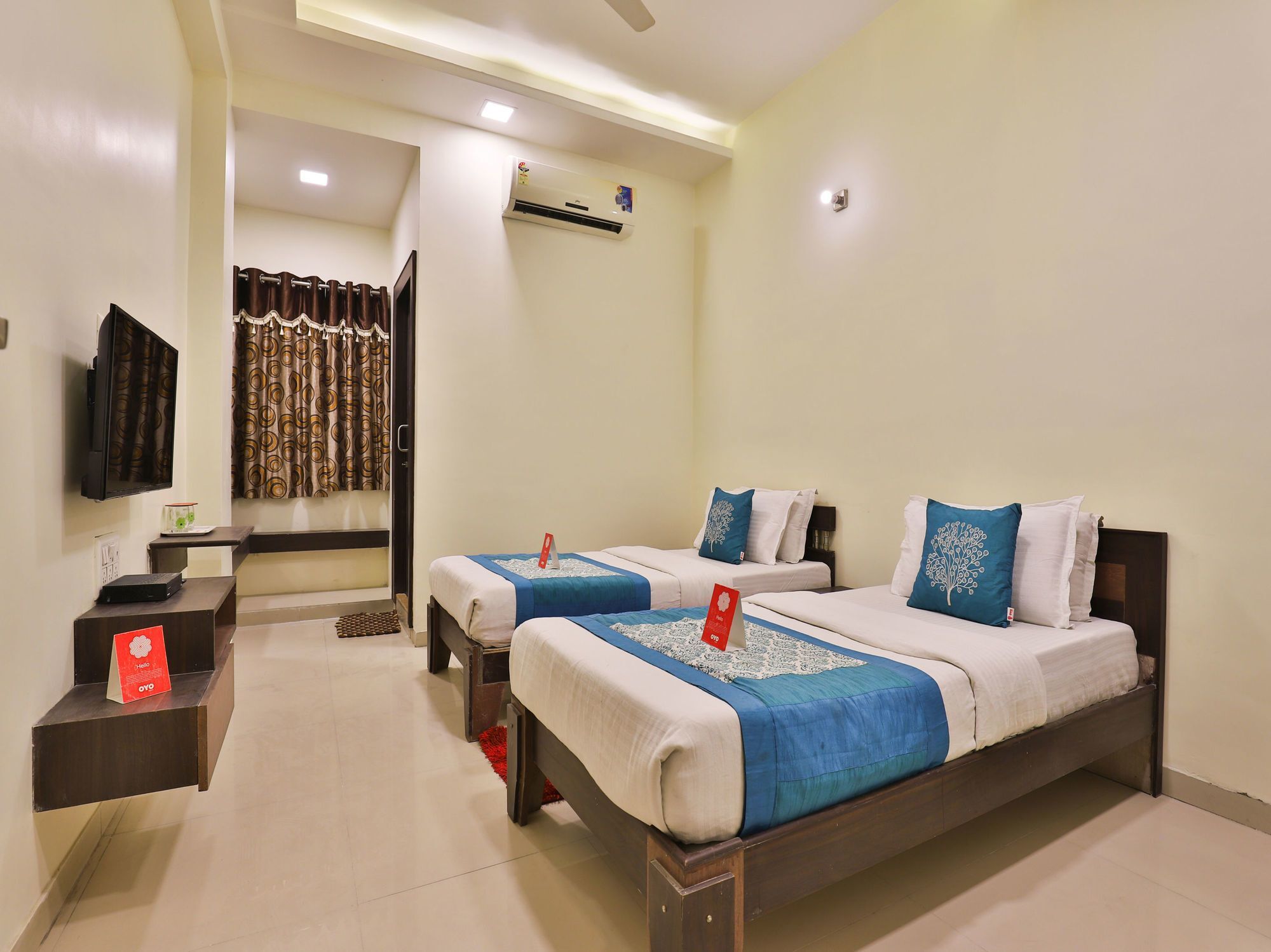 Oyo 6684 Hotel Park Sangam Ahmedabad Exterior photo