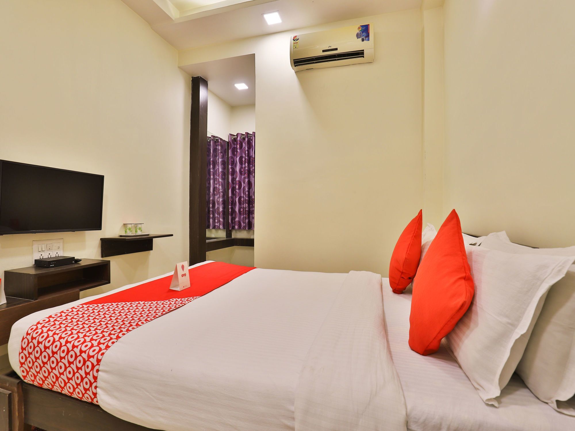 Oyo 6684 Hotel Park Sangam Ahmedabad Exterior photo